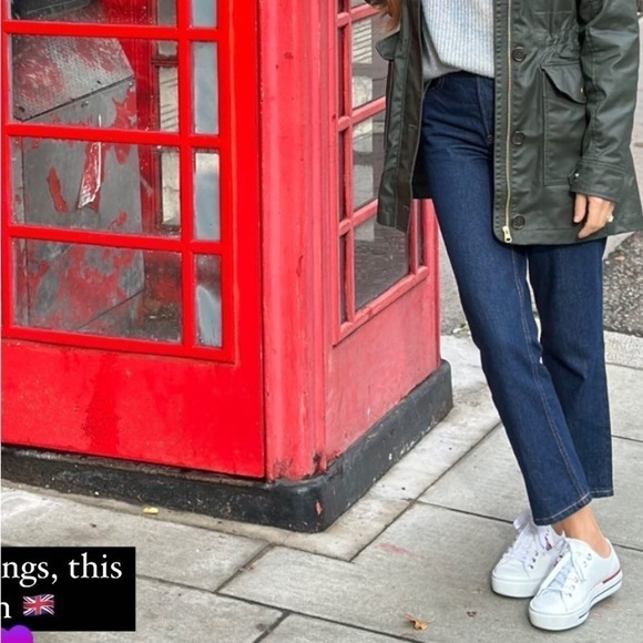 Topshop Women’s Editor Jeans Straight Leg In Dark Wash - Picture 3 of 9